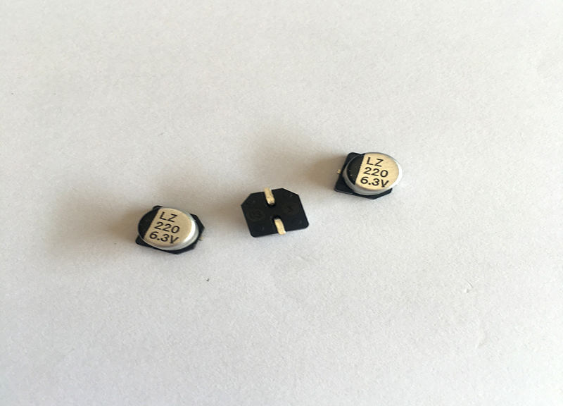 LZ6.3V220 6.3*5.4貼片鋁電解電容